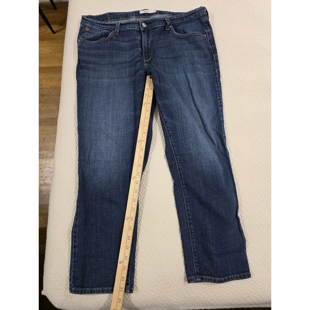 Levi's Boyfriend Jeans Size 32 Classic Medium Dark Wash Stretch Straight Leg - Picture 10 of 11